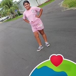 Meet your Posher, Kendra